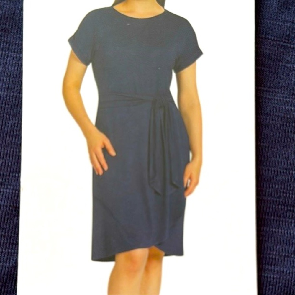 CHAPS CREWNECK KNIT DRESS